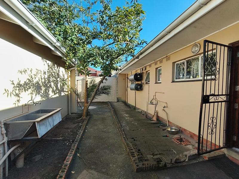 5 Bedroom Property for Sale in Fort Gale Eastern Cape
